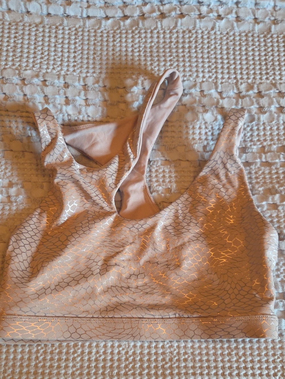 Women's Light Pink Metallic Patterned Sports Bra- Small